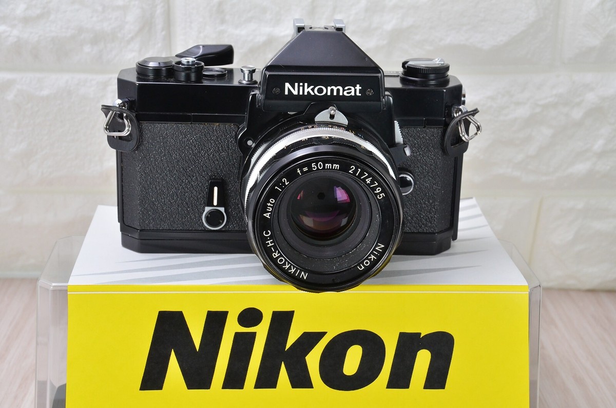 フィルムカメラ Nikomat FT2 + NKKOR 50mm F2 Nikomat FT2の使い方。Nikonの中級フィルム一眼レフカメラ使用