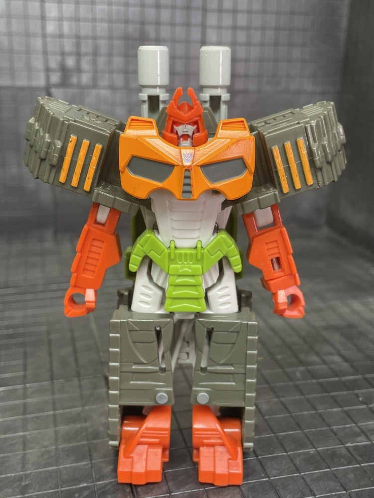 Transformers Bumblebee Cyberverse Adventures Action Attackers Bludgeon figure