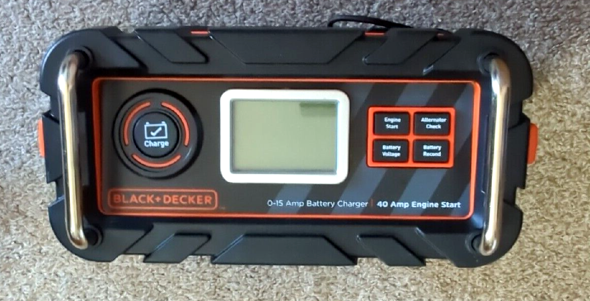 Battery Charger BLACK & DECKER BC15BD Automatic 15 Amp 12V Bench engine