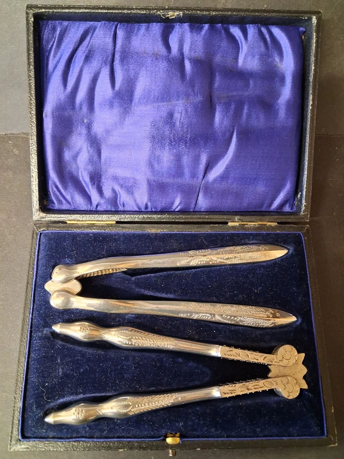 Pair of Victorian Nutcrackers (1830s-1901) Boxed