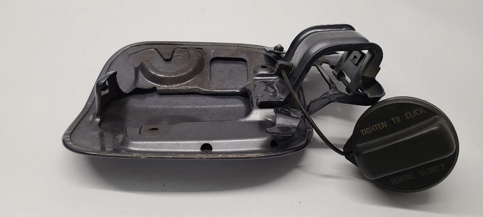 Porta de enchimento de combustível cinza 2013 2014 2015 2016 2016 Honda ACORD - Imagem 3 de 4