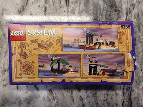Vintage Lego Pirates 6258 Smuggler's Shanty Set (1992): Complete