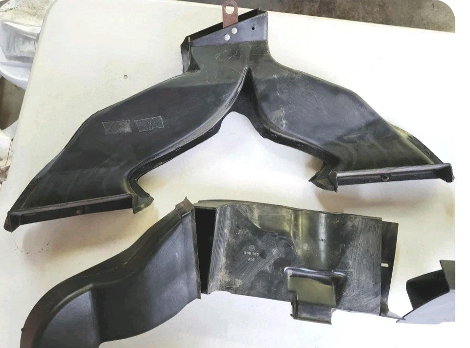 JUEGO COMPLETO DE CONDUCTOS FIREBIRD TRANS AM FORMULA ORIGINAL GM AC 70-81 Foto 4 de 4