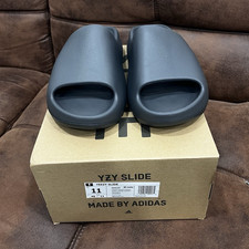 BRAND NEW OG ADIDAS YEEZY SLIDE  GRANIT  W/BOX 