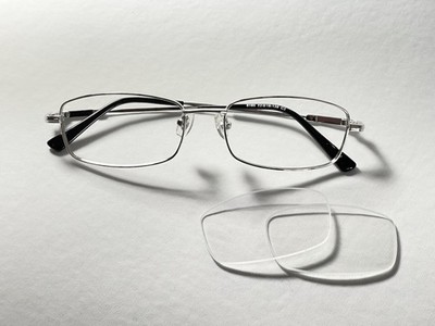 Silber Rechteckige Brille Brillengestell 8165 C3 Metallic Minimalistische Brille