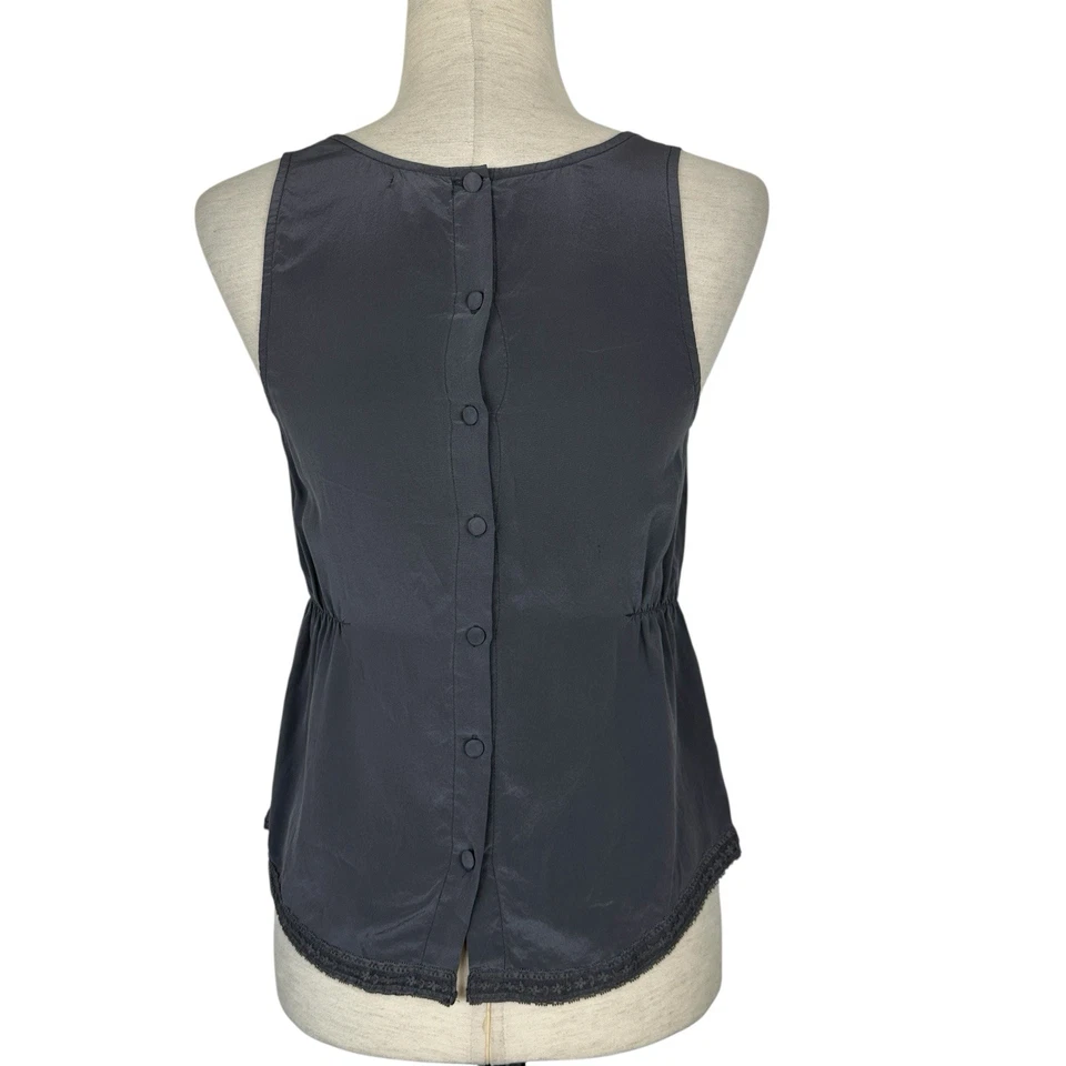 Top Ecote Urban Outfitters Pequeño Gris Seda Tribal Indie Boho Botón Espalda Y2K Foto 3 de 4