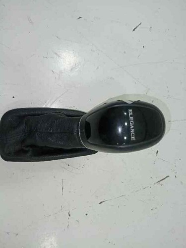 A gear levelr knob for MERCEDES CLK 200 KOMPRESSOR (208.344) 1997 777473 - Foto 4 di 14