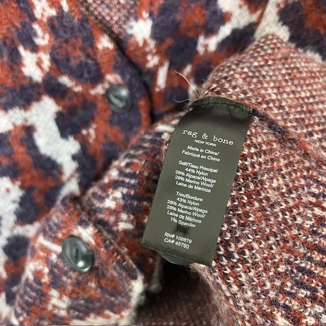 Suéter de trapo y hueso para mujer pequeño cárdigan de alpaca rojo gris estampado animal Foto 4 de 4