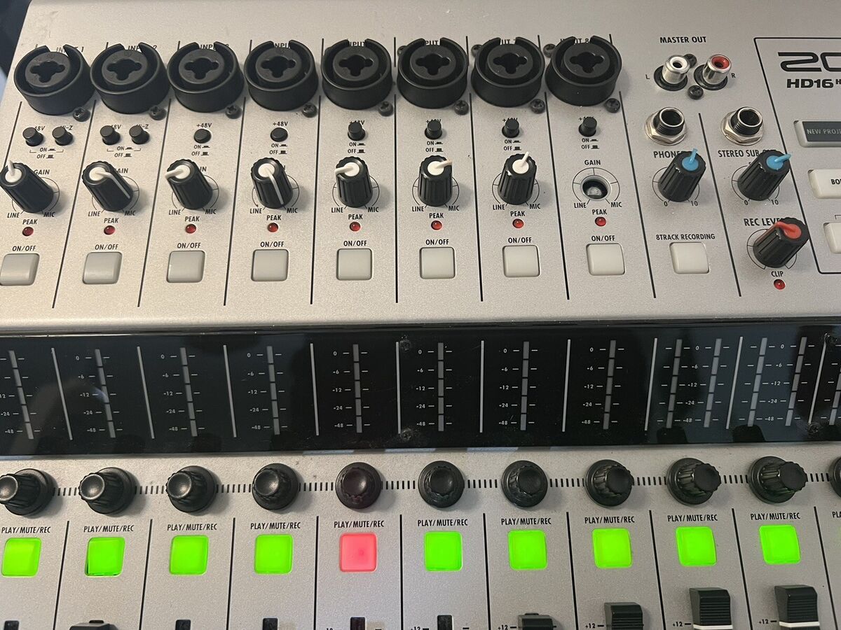 ZOOM HD-16 Hard Disk Recording Studio CD MULTI 16 TRACK ZOOM HD-16 Hard Disk Recording Studio CD MULTI 16 TRACK
