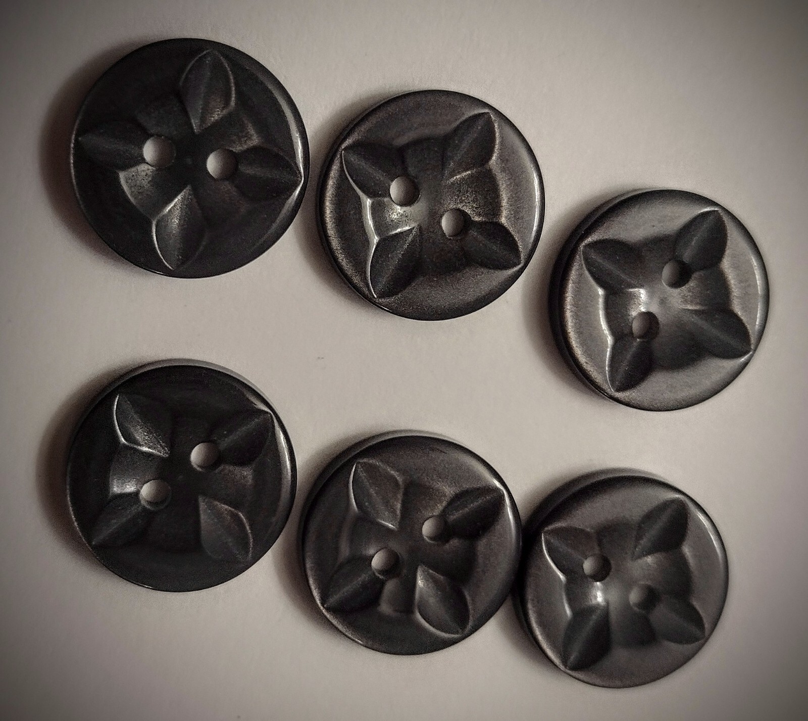 5/8" 2-Hole Star Design Dark Charcoal Craft/ Clothing Buttons