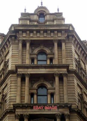 FOTODETAIL VON 63 VICAR LANE BRADFORD (1) DIE SPITZE DES VERSCHWENDERISCHEN EINGANGS ZU TH