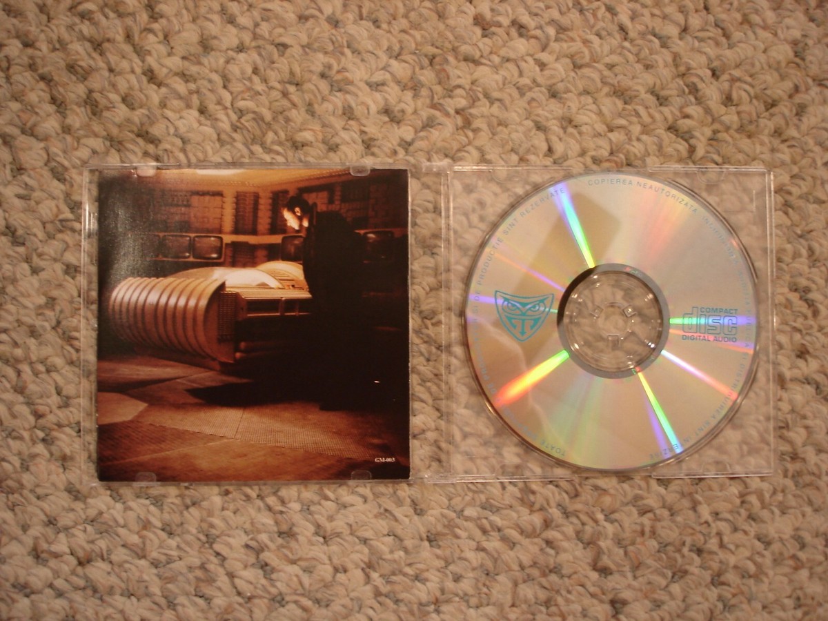 Blade Runner Soundtrack Vangelis 1995 GONGO Music LTD. very Blade Runner Soundtrack Vangelis 1995 GONGO Music LTD. very