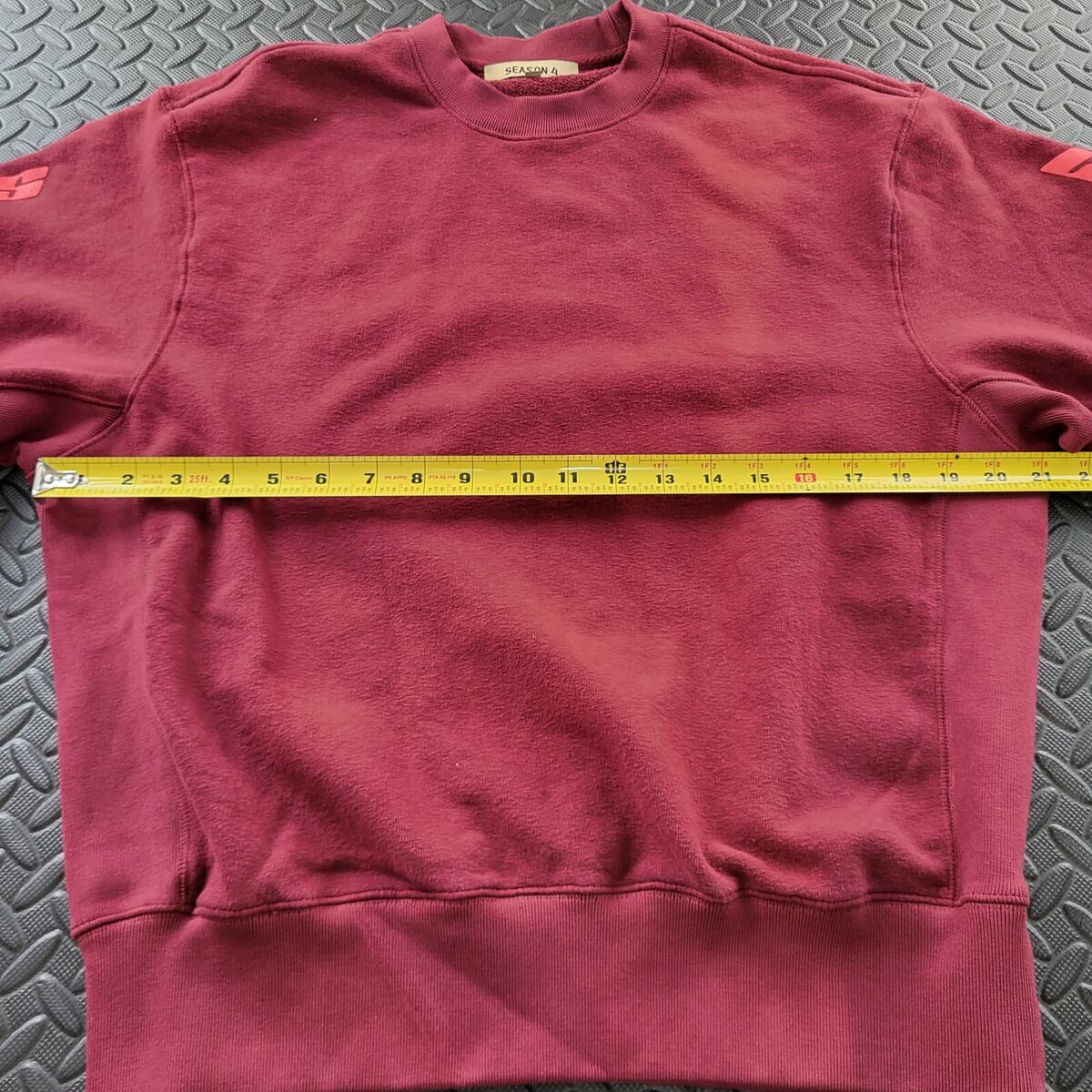 Adidas Yeezy Season 4 Calabasas Crewneck Sweatshirt Scorpio Adidas Yeezy Season 4 Calabasas Crewneck Sweatshirt Scorpio
