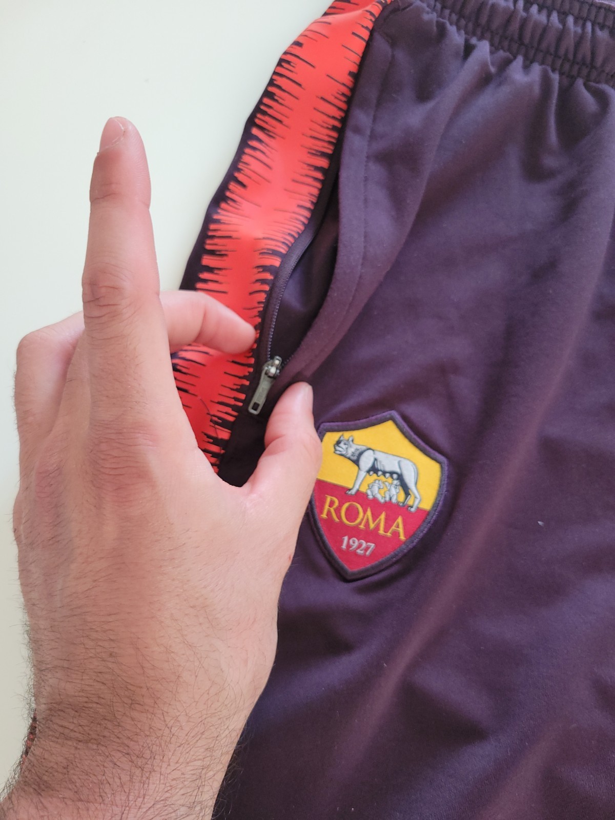 AS Roma - Tracksuit Bottoms with Zip Pockets -  Size Men L - Amazing Condition image 3