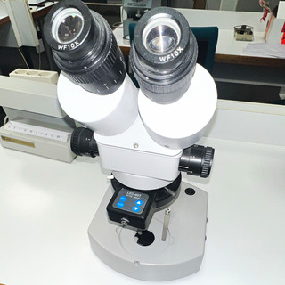 Labor Stereomikroskop binokular WF10x Okulare LED Beleuchtung