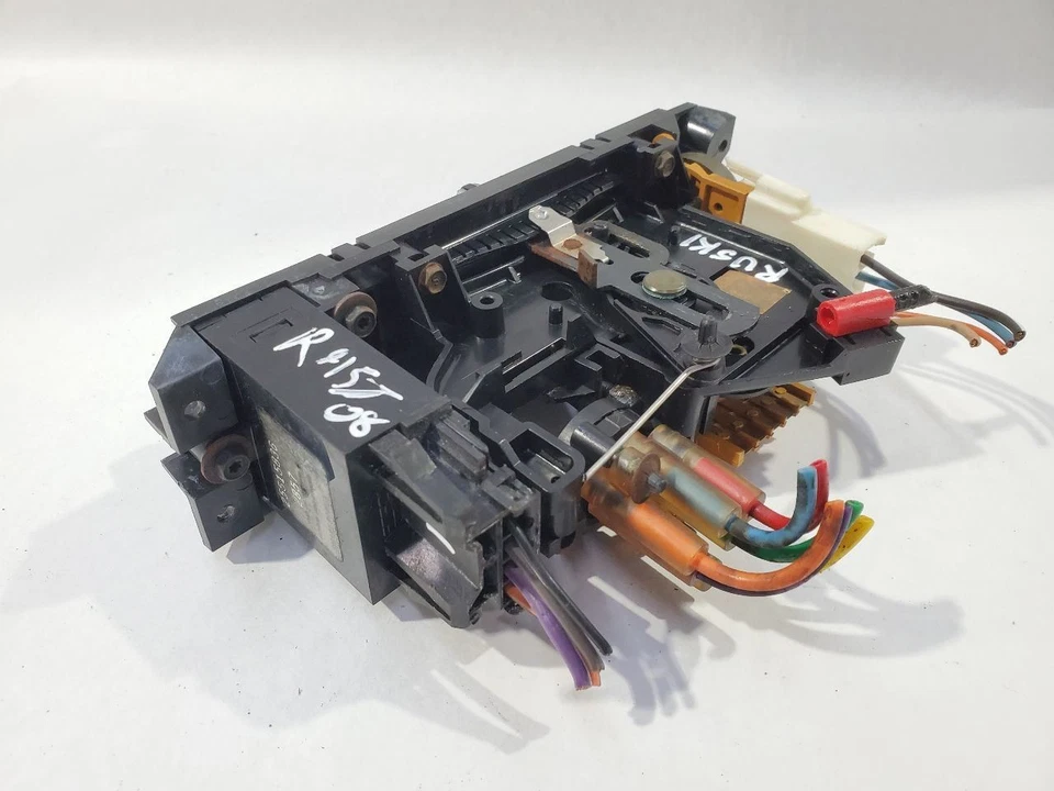 1987 1988 1989 Buick Lesabre OEM Manuel Temperature Control 25515836 - Image 2 of 4