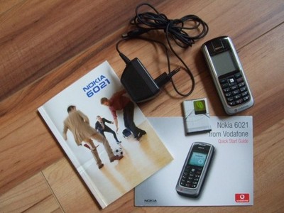 Handy / Mobile NOKIA 6021 
