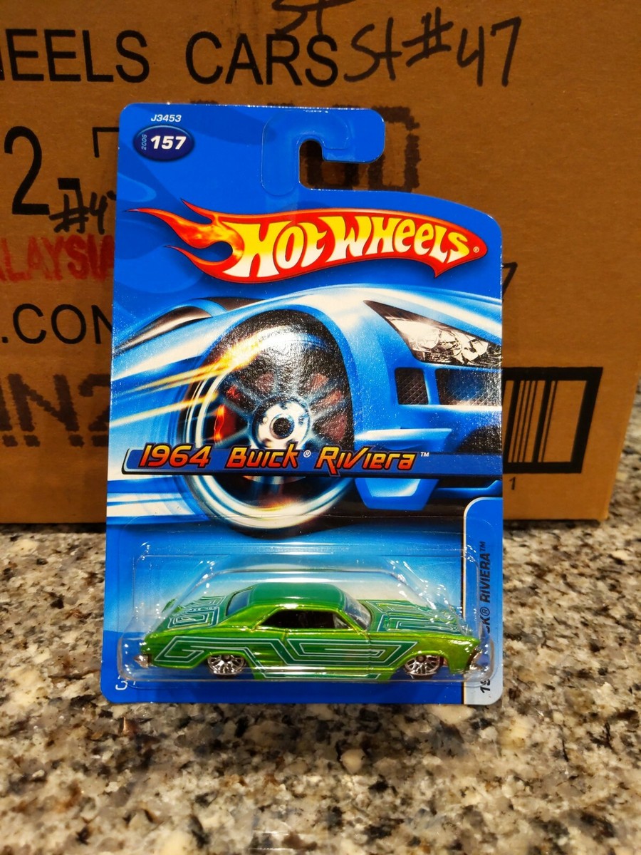 2006 Hot Wheels Collector No #157 1964 BUICK RIVIERA Green