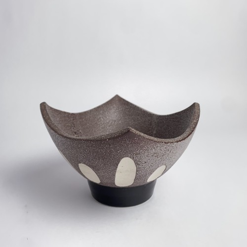 Maceta Ikebana púrpura silenciada tallada diseño estriado vintage mediados de siglo moderna - Imagen 4 de 12