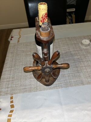 Holz Schiffsrad Weinausgießer 