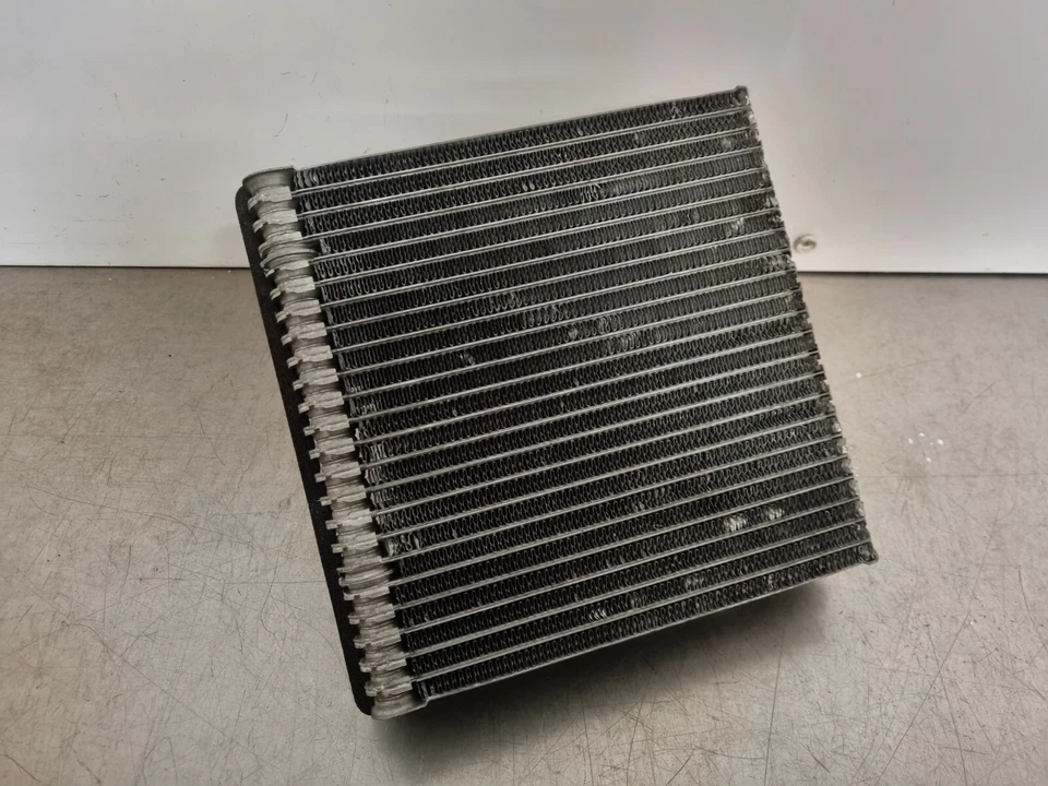 VOLKSWAGEN SHARAN MATRIZ AIRE ACONDICIONADO 1K0820679C 2012 Foto 4 de 4