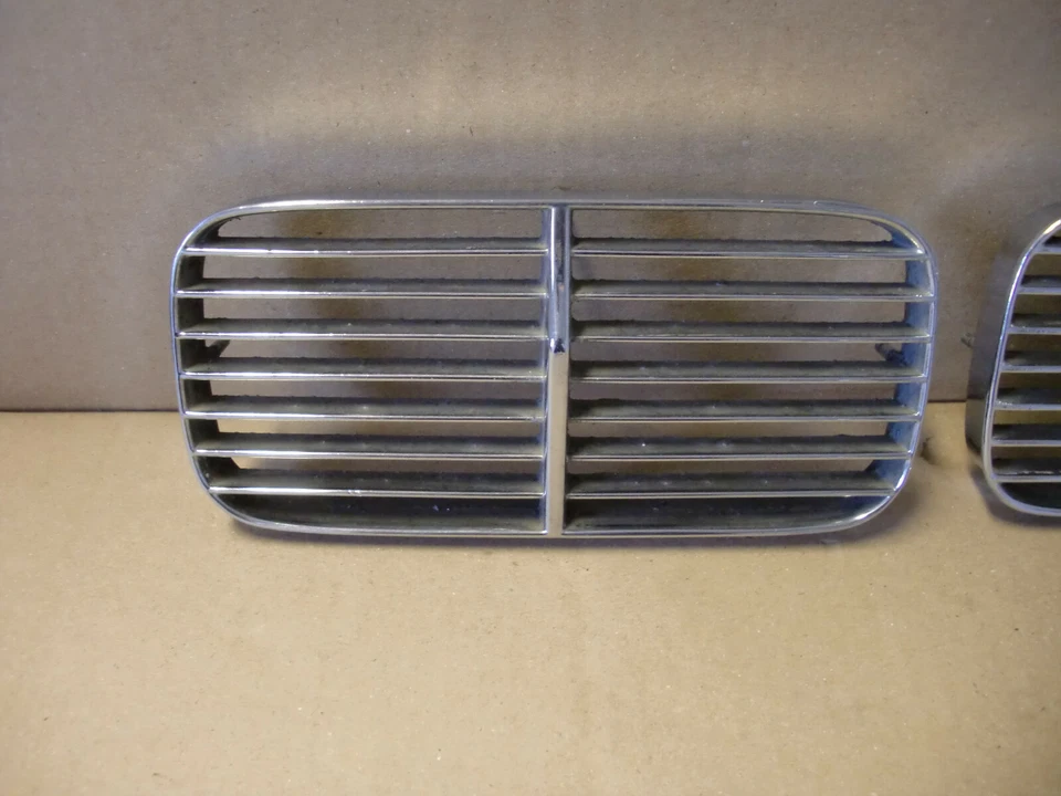 GORRO JAGUAR DAIMLER REJILLA LATERAL/TOMA DE AIRE SE ADAPTA A XJ6 XJ12 S1 Y DS420 BD30582 Foto 2 de 4