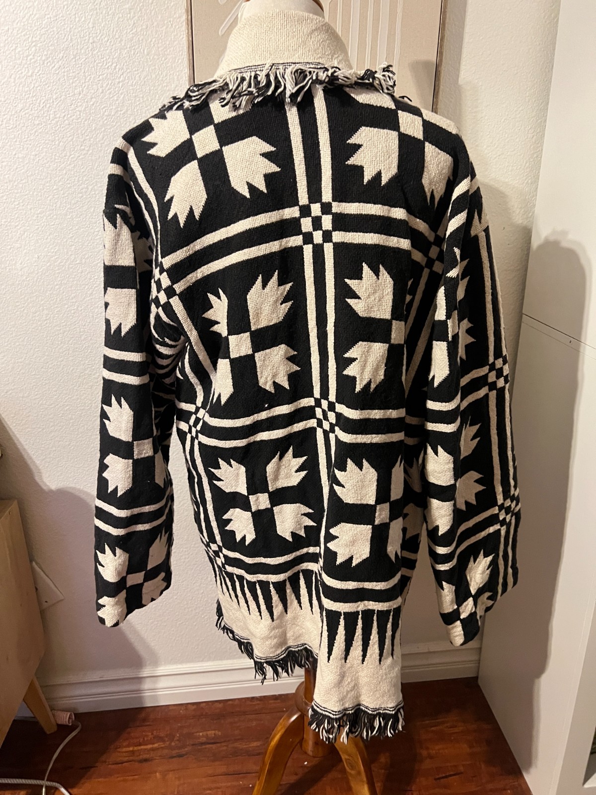 Handmade Womens Patchwork Print Blanket Jacket Co… - image 4