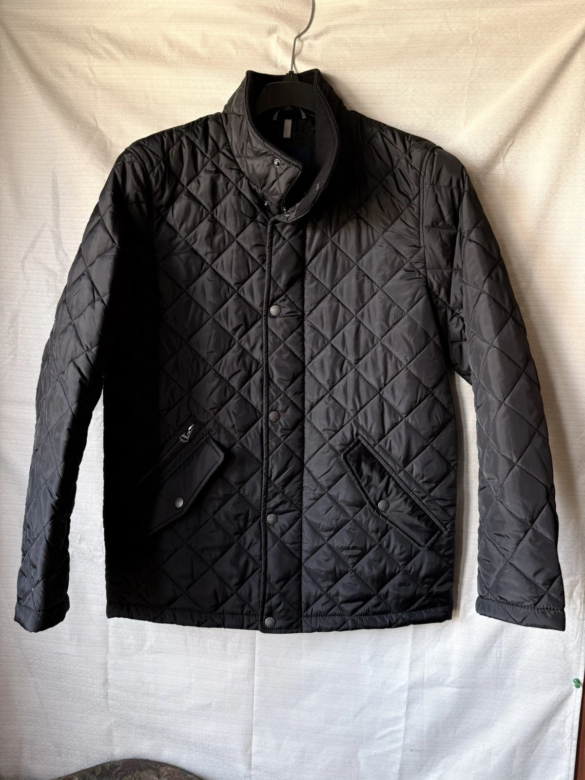Cole Haan Mens Small Quilted Insulated Jacket. Black.