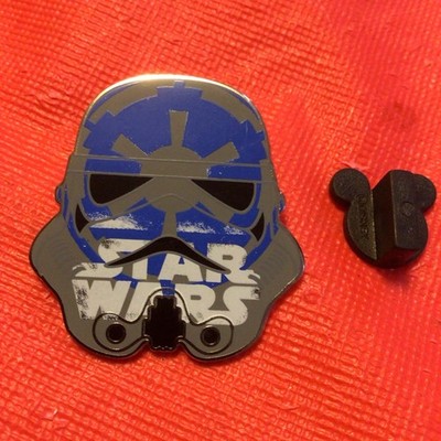 Disney Star Wars Stormtrooper Mystery Helmets Blue Galactic Empire Pin 2016