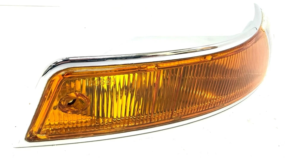 Porsche 911 912 1965-1968 SWB alloggiamento indicatore anteriore destro e obiettivo - originale - Immagine 3 di 4