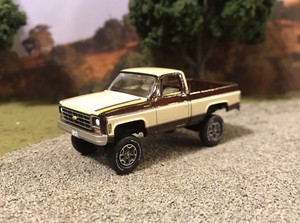 1977 chevy k10 4x4 truck lifted 1 64 diecast custom auto world farm square body ebay details about 1977 chevy k10 4x4 truck lifted 1 64 diecast custom auto world farm square body