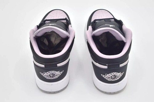 Nike Air Jordan 1 Low SE GS Black Iced Lilac Trainers - UK SIZE 3 - Picture 10 of 11