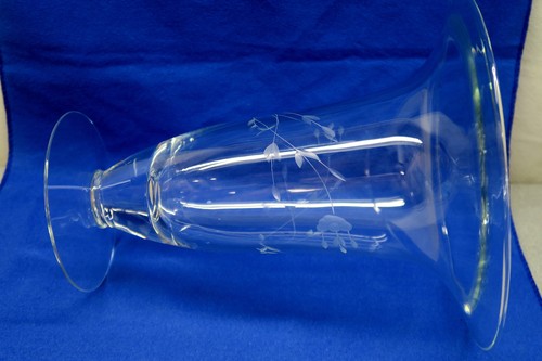 PRINCESS HOUSE 10.25" Heritage Hand Blown Crystal FLARED Vase w/ Etched Flowers - Picture 10 of 11