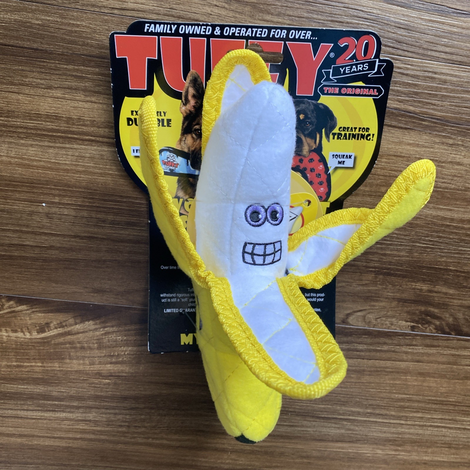 Banana Dog Toy &ndash; Durable Interactive Tug Toy, Yellow