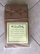 Clara Clark Deluxe Standard Pillowcases 1600 Thread Count Set of 2 Brown New