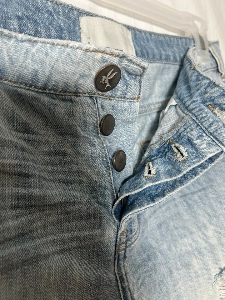One Teaspoon Denim Jean Shorts Women’s 28 Distressed Frayed Raw Hem Button Fly - Image 3 of 4