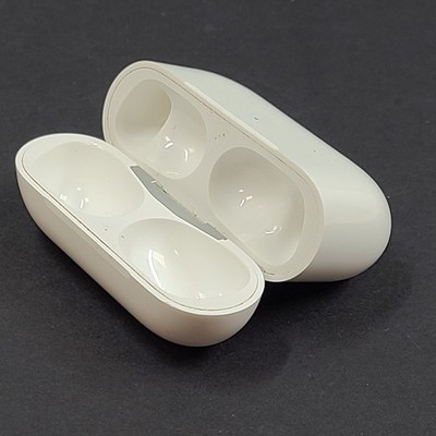 Apple Airpods Pro 1st Gen. A2190 Charging Case Only - Original Apple