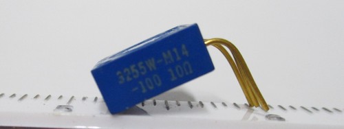Bourns 1/2" 10Ω Square 90 Degree Precision Trimpot Potentiometer 3255W-M14-100 - Picture 2 of 2