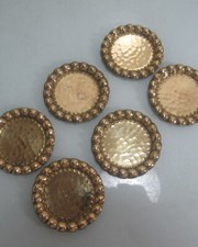 6 Untersetzer Gläserteller Messing Art Deco gehämmert gewellter Rand