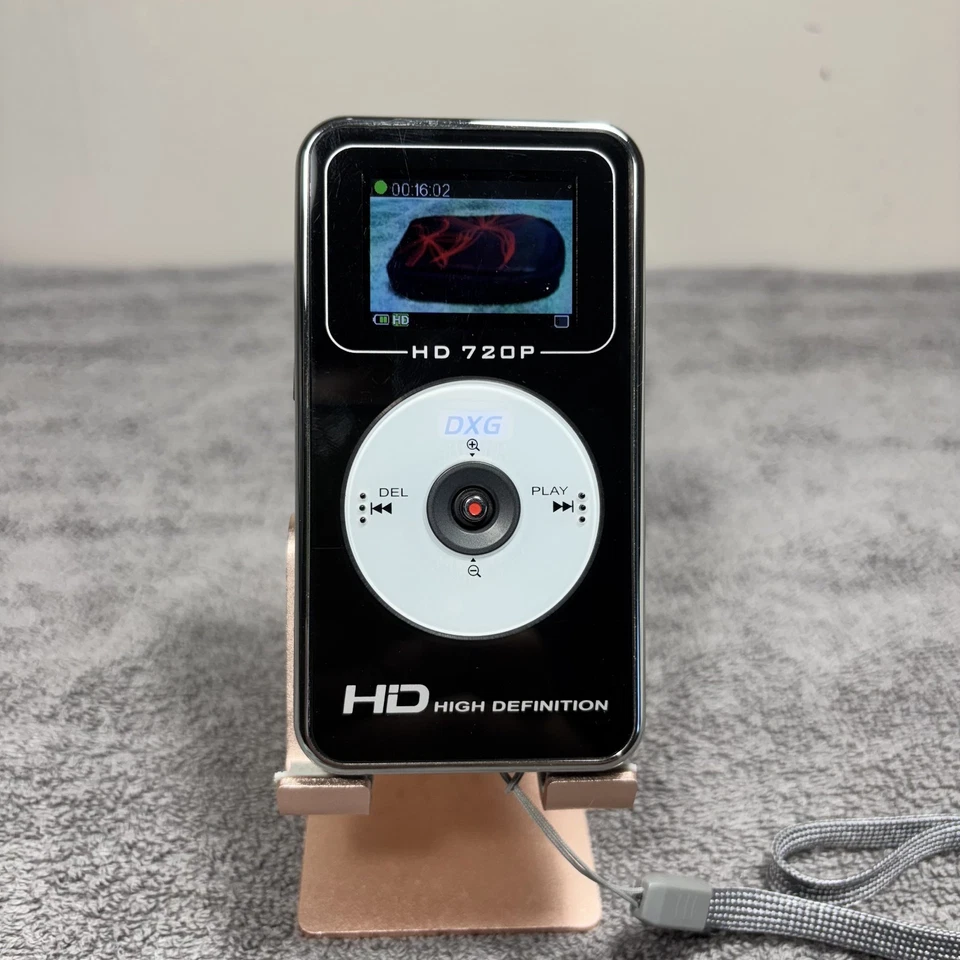 DXG-567V HD 720p 5.0 MP Black Photo & Video Camcorder High Definition Y2K Tested - Image 3 of 4