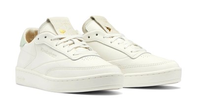 Reebok Women's Club C Retro Sneaker Light Sage, Green / White, Size 10