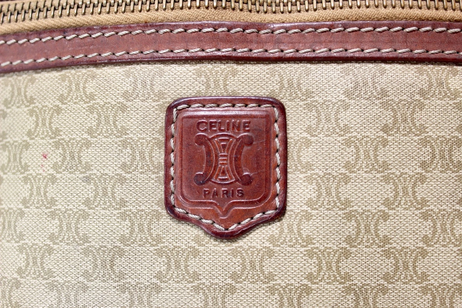 Borsa pochette vintage CELINE Macadam PVC marrone chiaro cinturino da polso