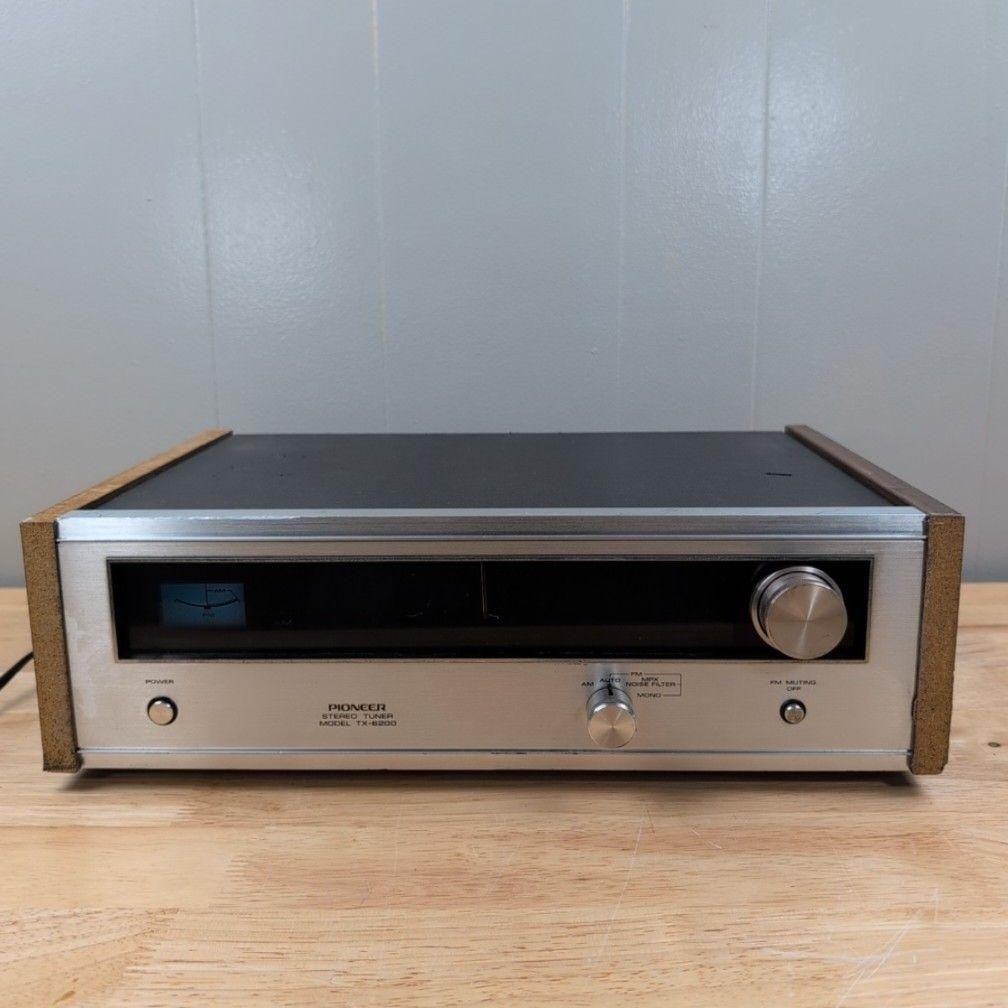 Vintage Pioneer TX-6200 AM/FM Stereo Tuner Silver Wood Japan