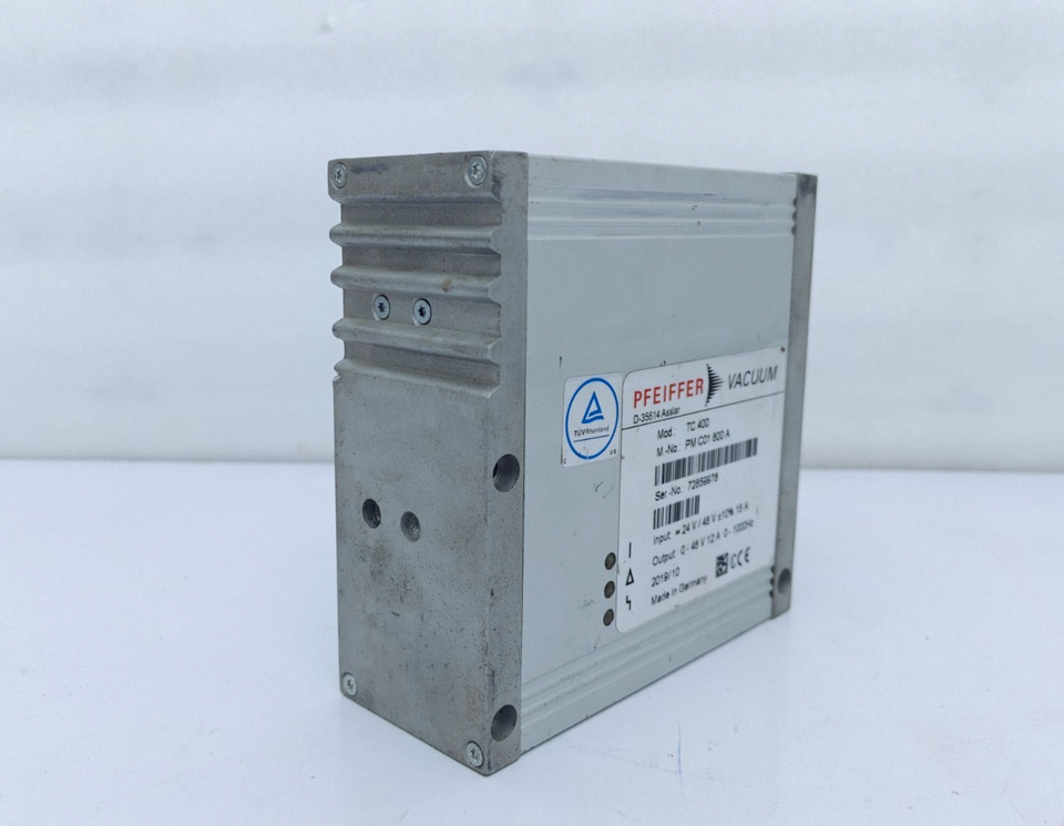 PFEIFFER VACUUM TC 400 UNITÀ DI AZIONAMENTO ELETTRONICO PM CO1 800 A ...