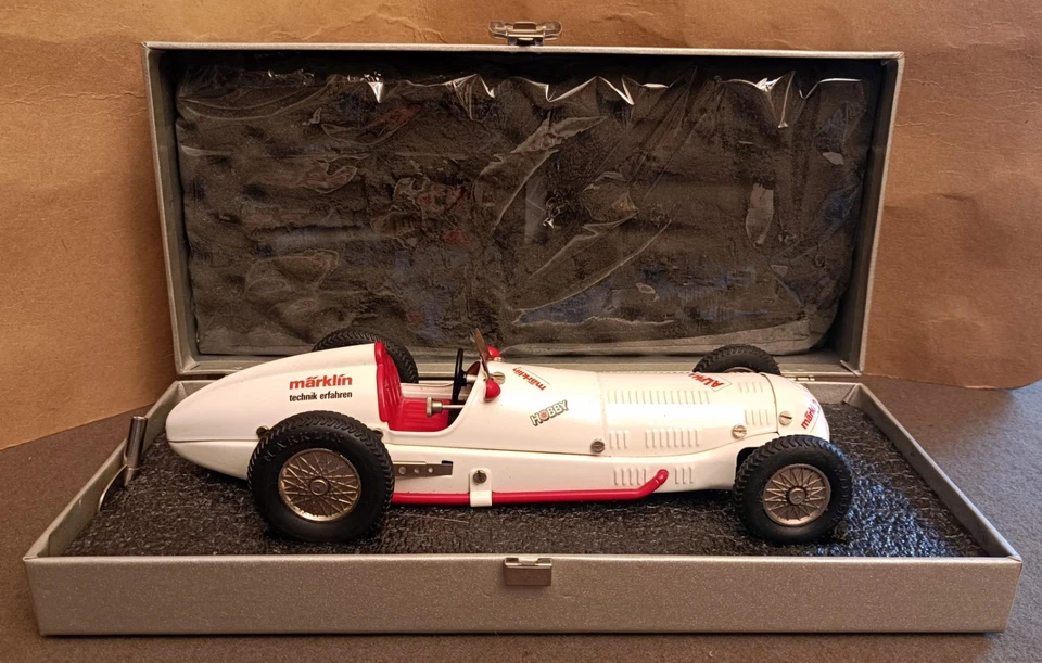 Märklin 1097  “Mercedes Benz W 154” Racing Car, ‘Alpha’ edition 1990, never used - Immagine 2 di 4