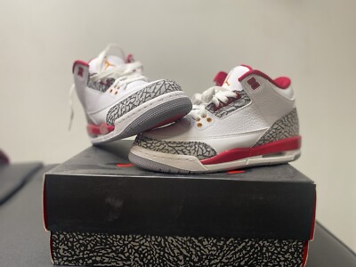 Jordan 3 red cardinal (gs) size 7y