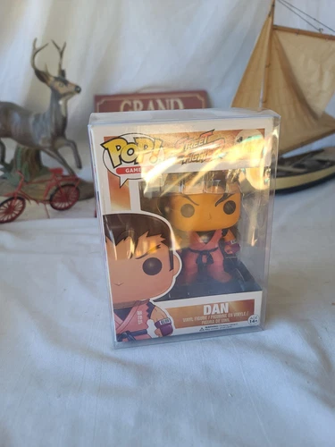 Funko Pop! Street Fighter Dan #142 New With Protector Case