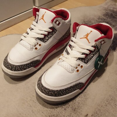 Jordan 3 Cardinal red