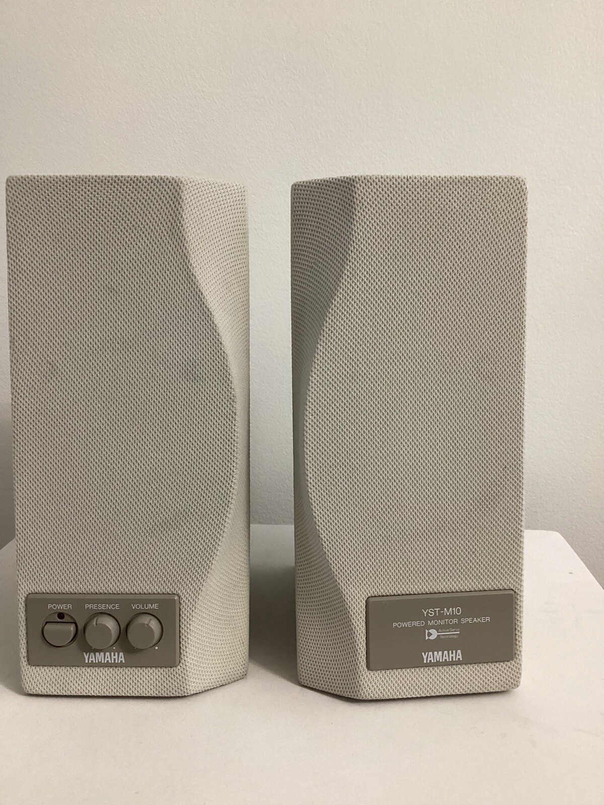 Yamaha Speakers YST-M10 Computer Speakers. Untested.