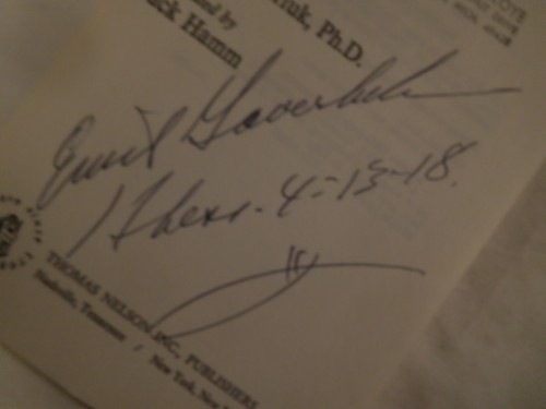 Vintage 1974 "Did Genesis Man Conquer Space?" Signed by: Emil Gaverluk Book - Picture 4 of 12